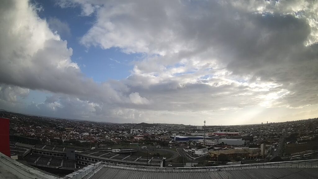 Previsão do tempo: céu parcialmente nublado em Aracaju nesta terça, 3