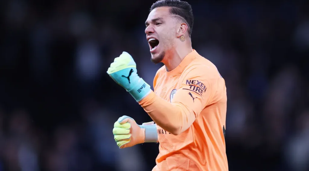 Jogador brasileiro é finalista do prêmio de melhor goleiro da Fifa 2023