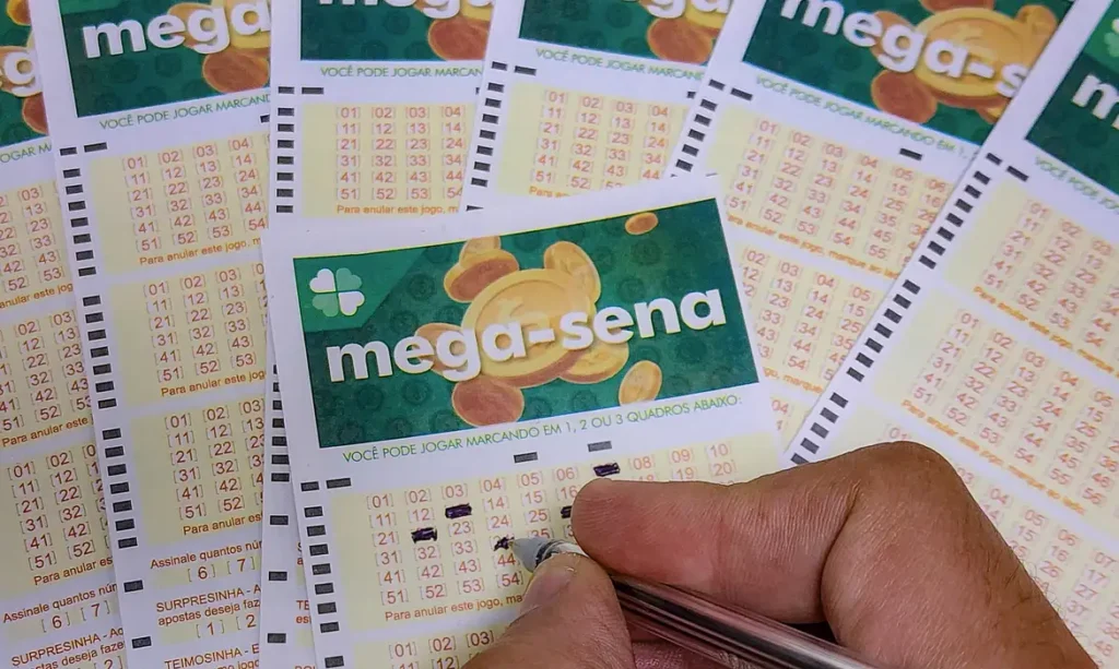 Mega-Sena sorteia prêmio acumulado em R$ 135 milhões nesta quinta-feira, 29