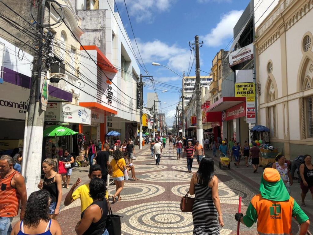 Lojas do centro comercial de Aracaju ampliam horário de funcionamento em dezembro