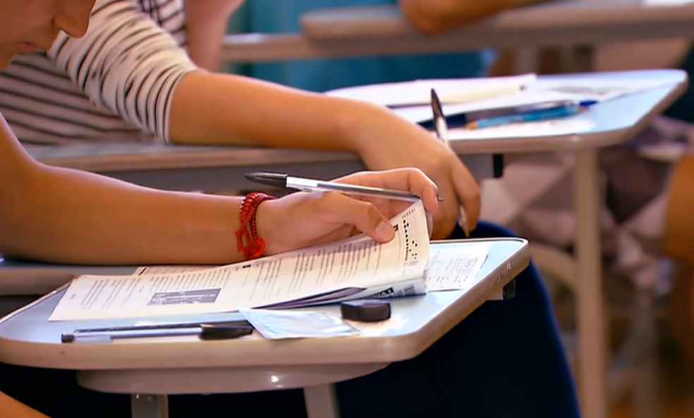 Pé-de-Meia: pagamento para alunos baixa-renda será efetuado já em março; confira cronograma