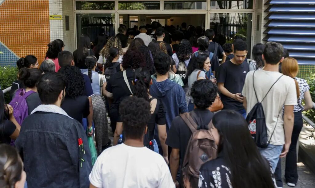 STF prorroga cotas raciais em concursos até Congresso votar nova lei