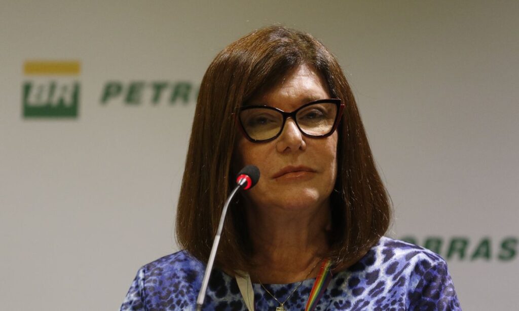 Nova presidente da Petrobras defende políticas de preços em vigor para preservar estabilidade interna