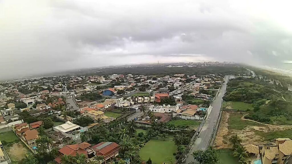 Previsão do tempo: céu com muitas nuvens e possibilidade de chuva em Aracaju nesta quinta, 5