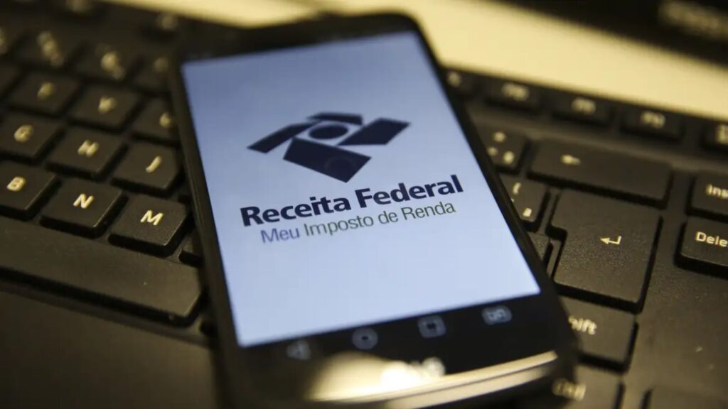 Receita paga nesta sexta quarto lote de restituição do IR 2024