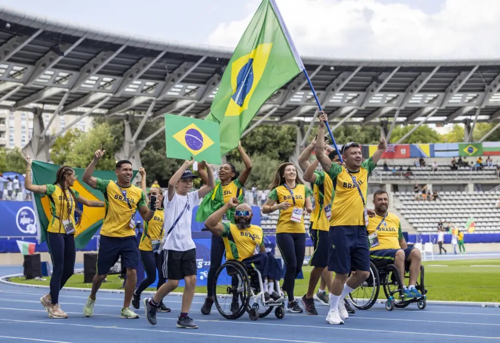 Brasil inicia Jogos Paralímpicos em busca de campanha histórica