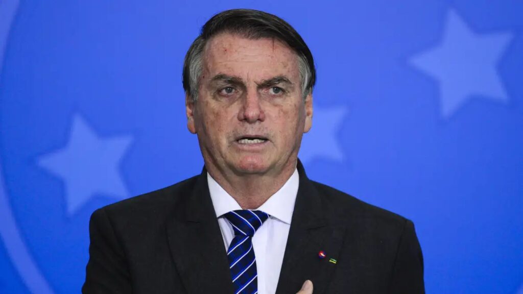 PF indicia Bolsonaro em inquérito que investiga tentativa de golpe de Estado no Brasil