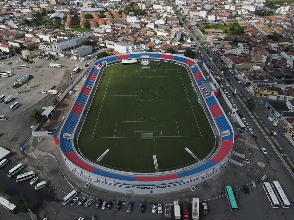 Deputado propõe mudança de nome do estádio do Itabaiana; Mendonça Prado se opõe