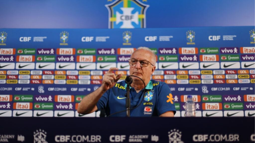 Dorival Jr convoca jogadores para partidas contra Venezuela e Uruguai pelas Eliminatórias