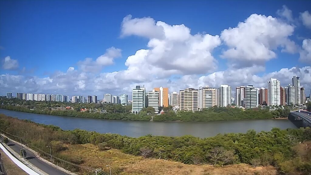 Previsão do tempo: céu parcialmente nublado neste sábado, 30