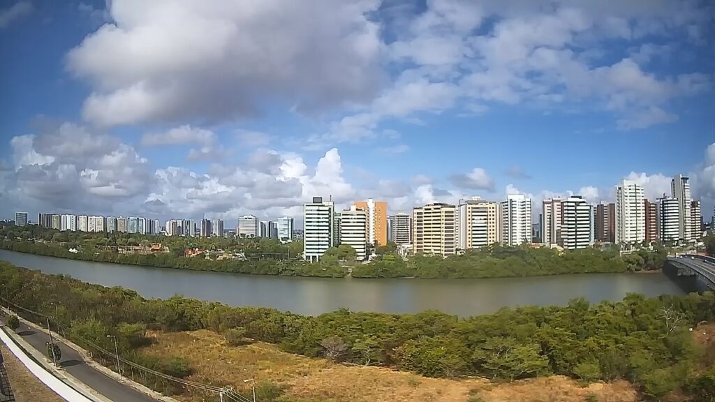 Previsão do tempo: o céu fica claro a parcialmente nublado neste domingo, 15