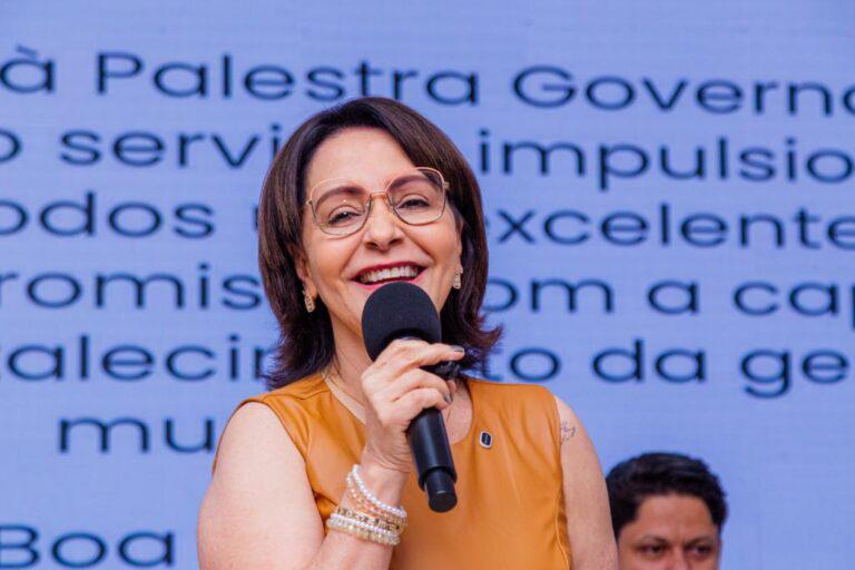 emília corrêa