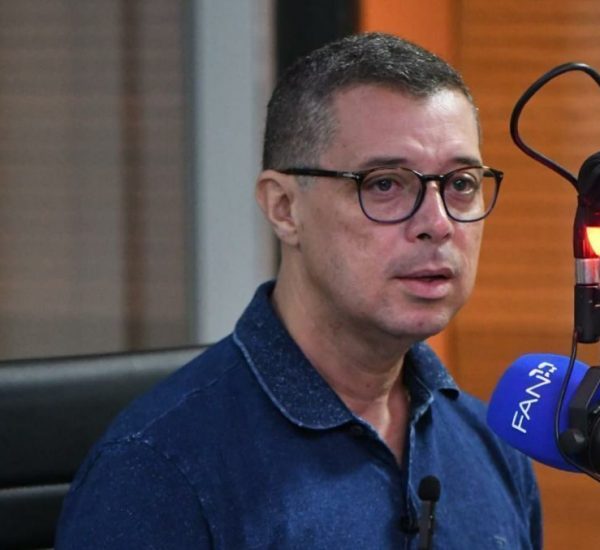 Fábio no estúdio